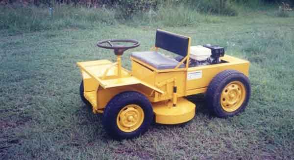 รถตัดหญ้านั่งขับ